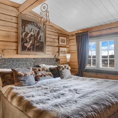 Th587- Premium Ski-in Out In Trysil With Jacuzzi, Sauna 4 Bathrooms *